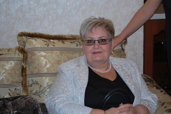 Нина Махнаева