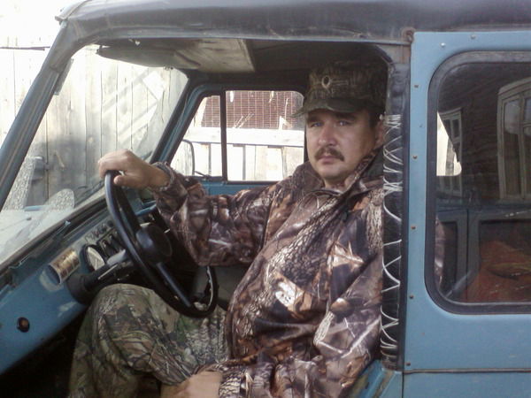 Петр Власов