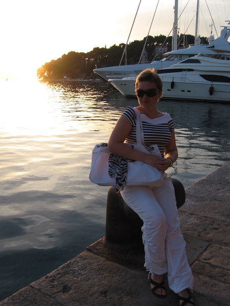 Олеся Снежневская