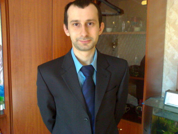 Александр Отрощенко