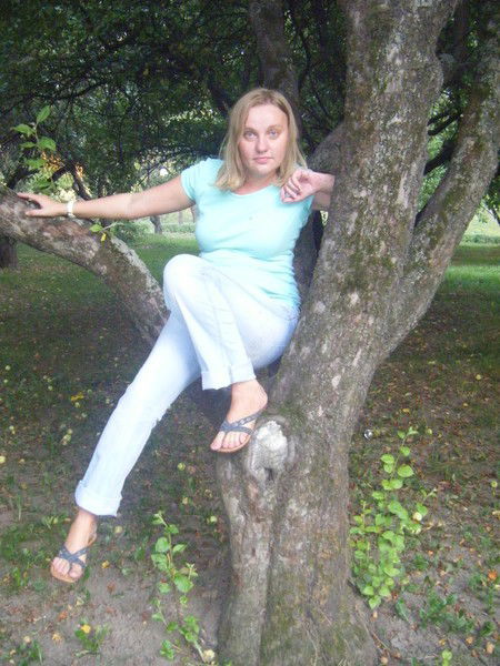 Елена Комарова