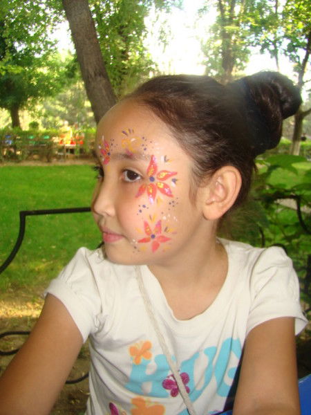 Айя Есенова