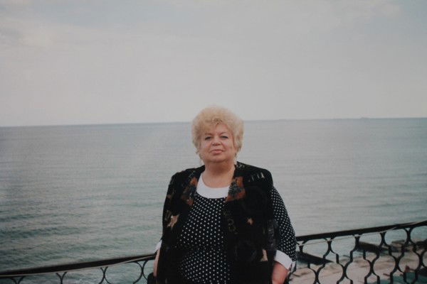 Людмила Дели