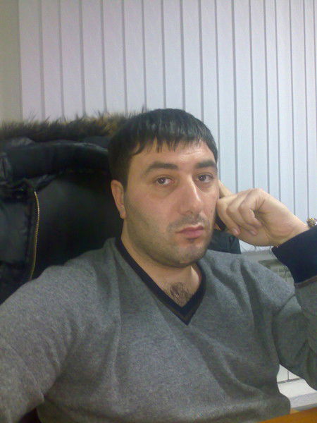 Эмир Сароян