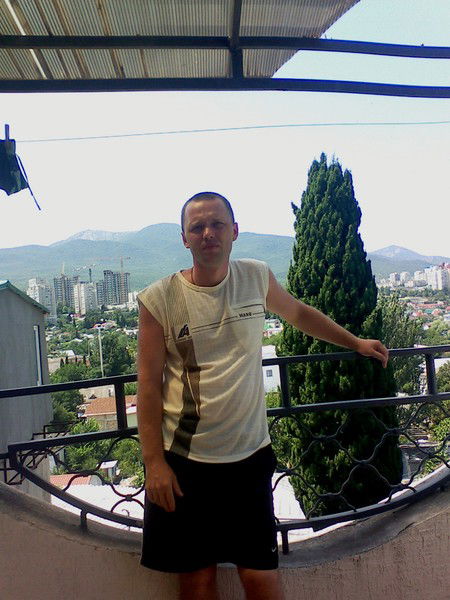 Влад Кондрахин