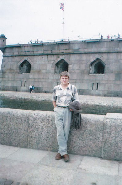 Юрий Хмелевский