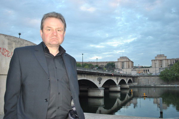 Hиколай Зиhовьев