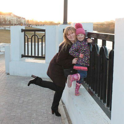 Алеся Ухналева