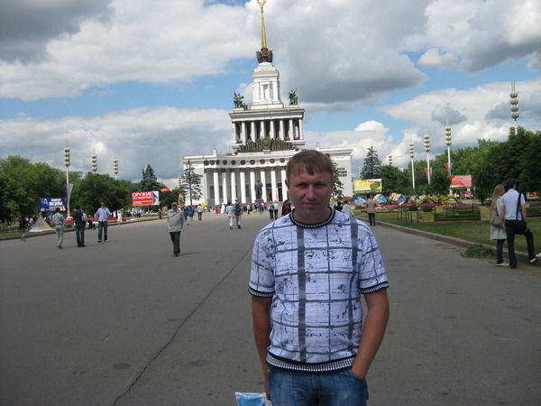 Михаил Фролов