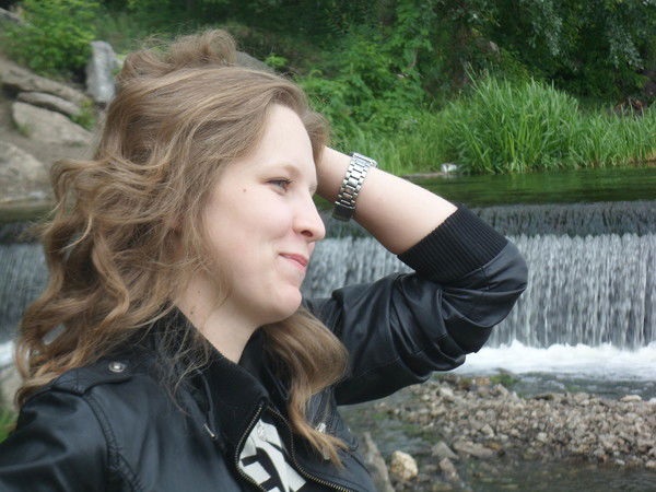 Лена Жучкова