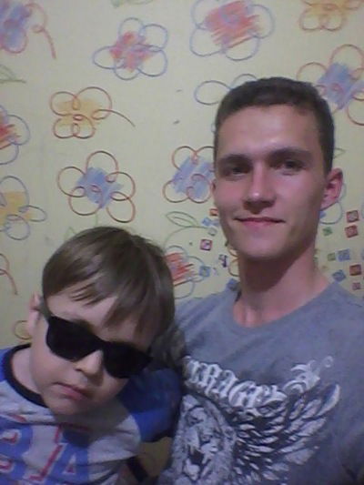 Рома Эсенов