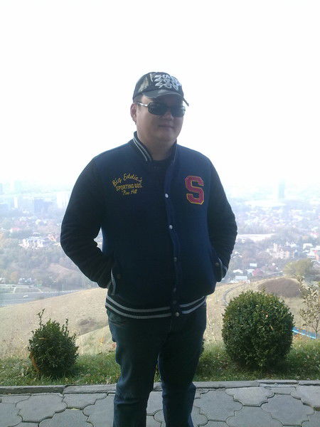 Андрей Хван