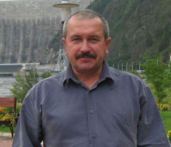 Владимир Колесников