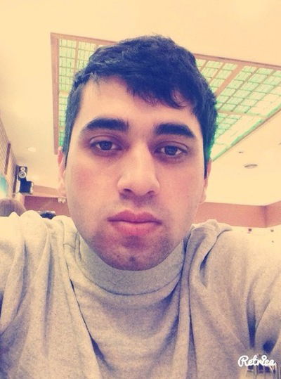 Фаррух Ахмедов