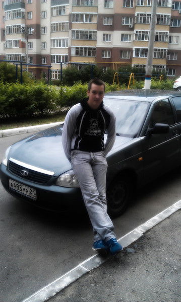 Александр Кирсанов