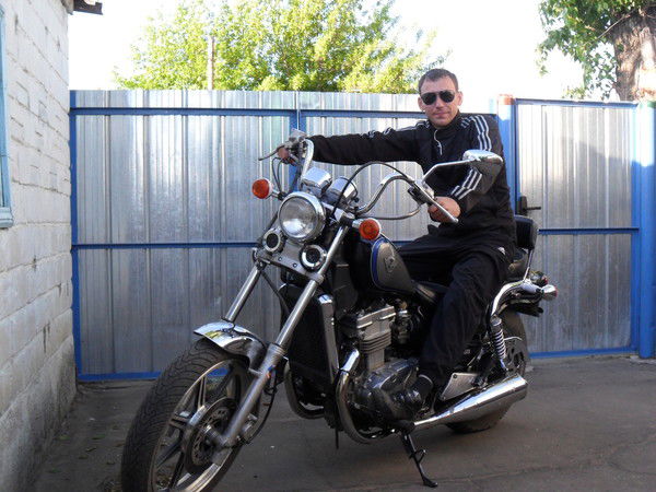 Александр Назаров