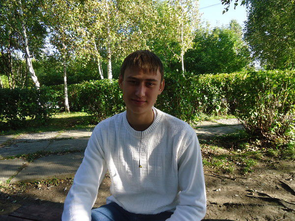 Максим Колубай