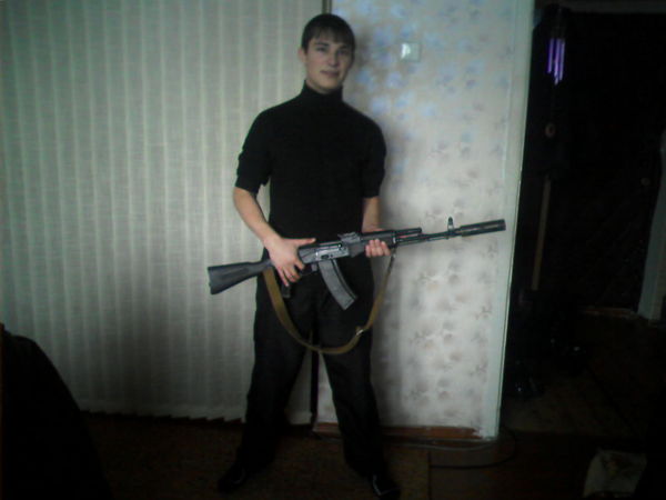 Роман Черных