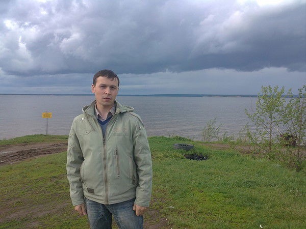 Алексей Иванов