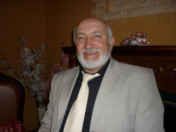 Александр Жуковский