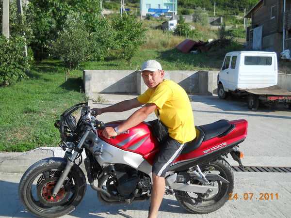 Александр Шурбин