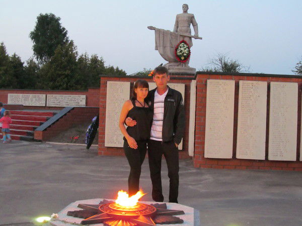 Евгений Бурцев