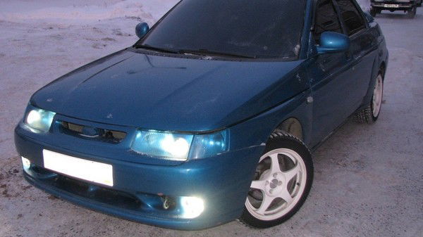 Юрии Искаков