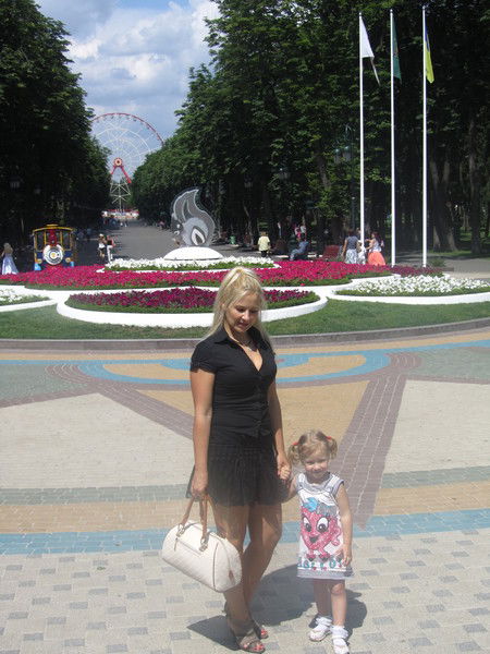 Леся Коваль