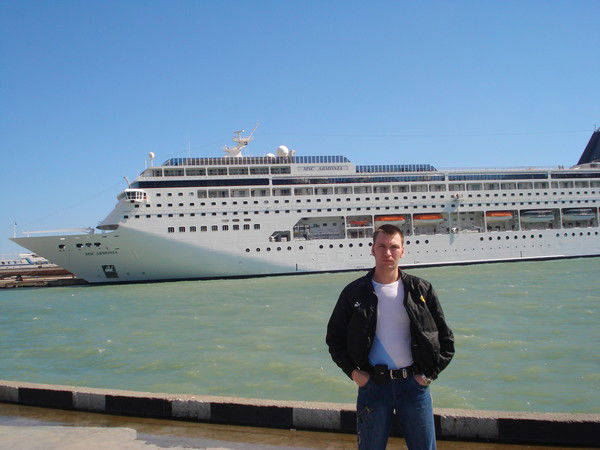 Виталий Шерстюк