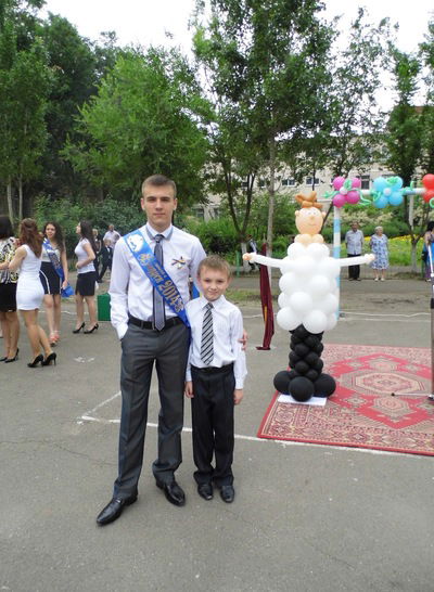 Александр Конников