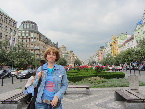 Елена Маркова