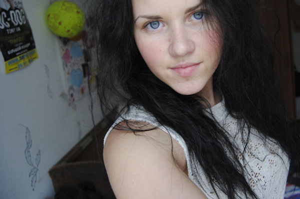 Тася Конюхова