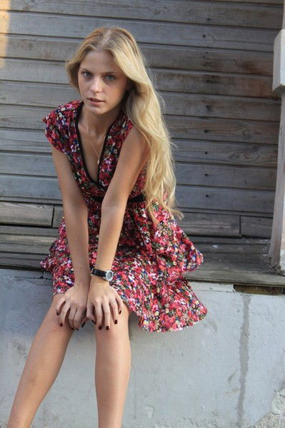 Лена Маслова