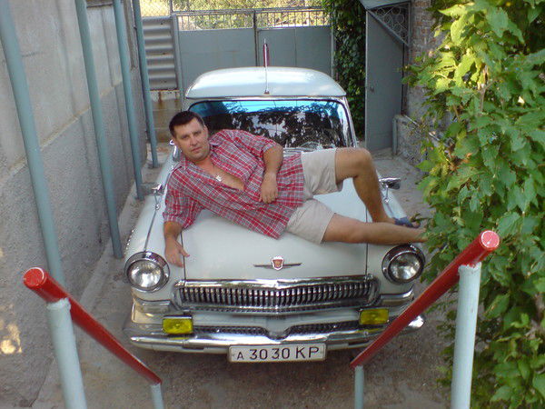 Владимир Казаков