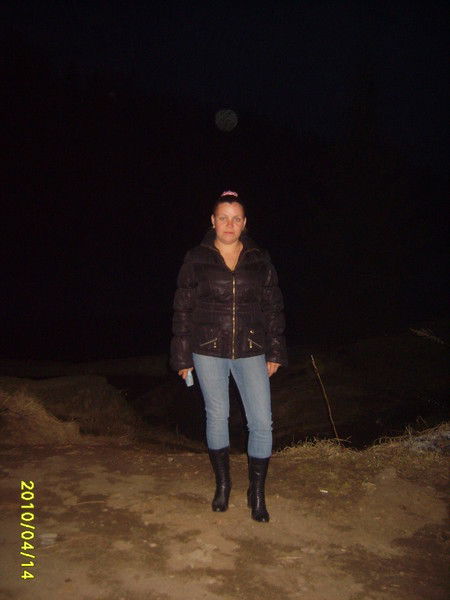 Анютка Анютка