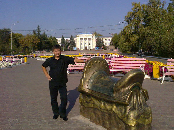 Сансызбай Абдрахманов