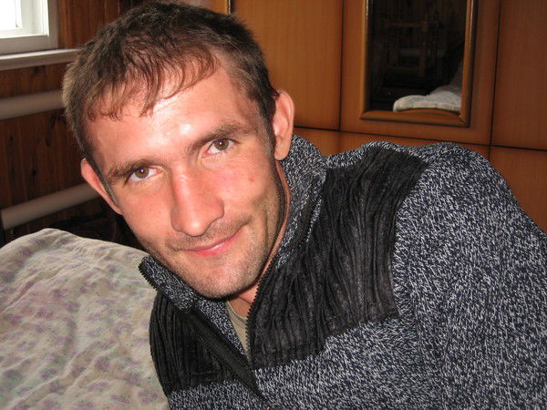 Денис Семёнов