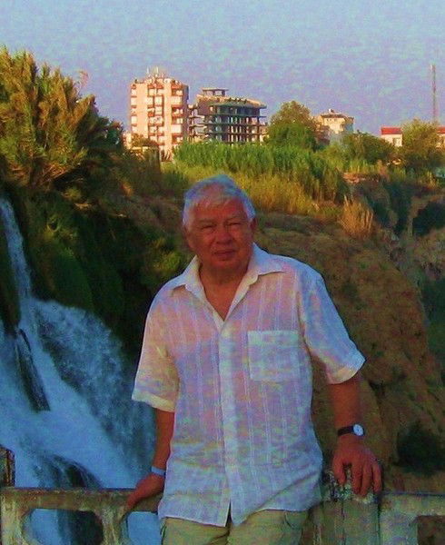 Олег Литонов