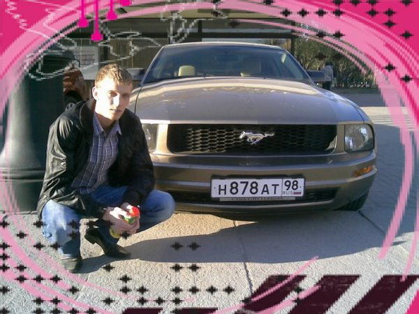 Роман Сафронов