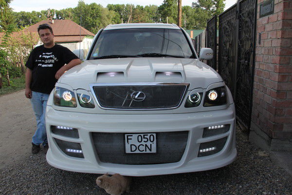 Максим Козлов