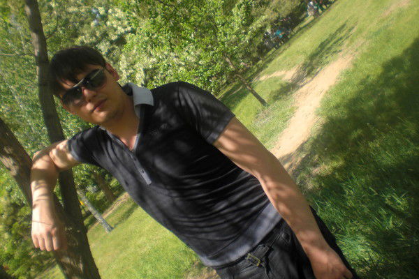 Роман Неприн