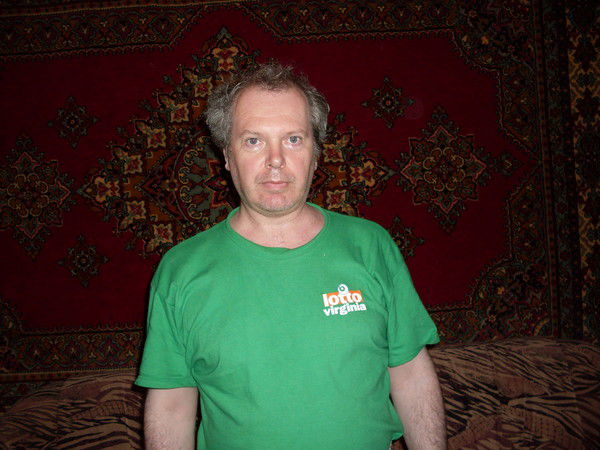 Влад Мельников