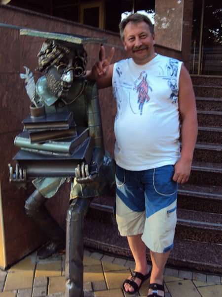 Александр Хлусов