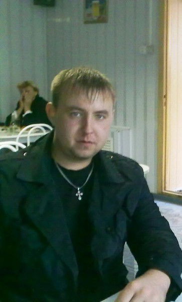 Антон Тихонов