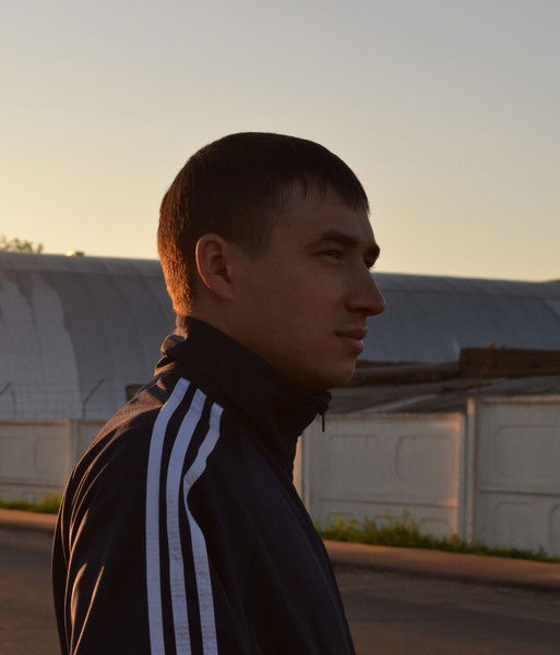 Иван Сапаров