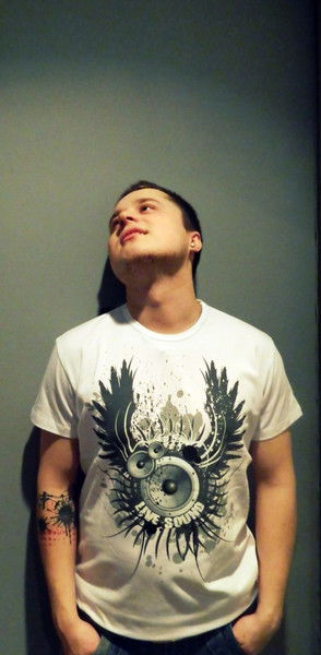 Антон Иванов