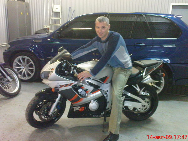 Константин Попов