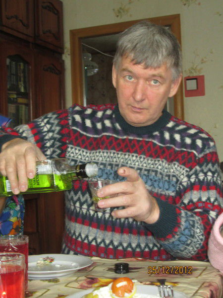 Виктор Хатов