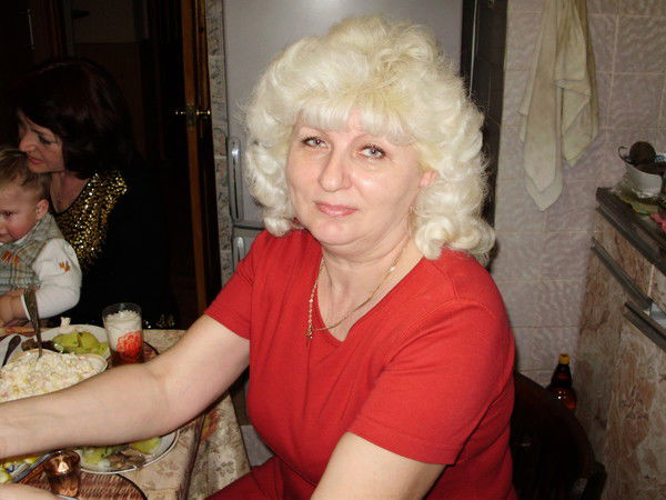 Елена Бондар