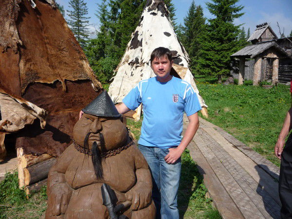 Павел Волков